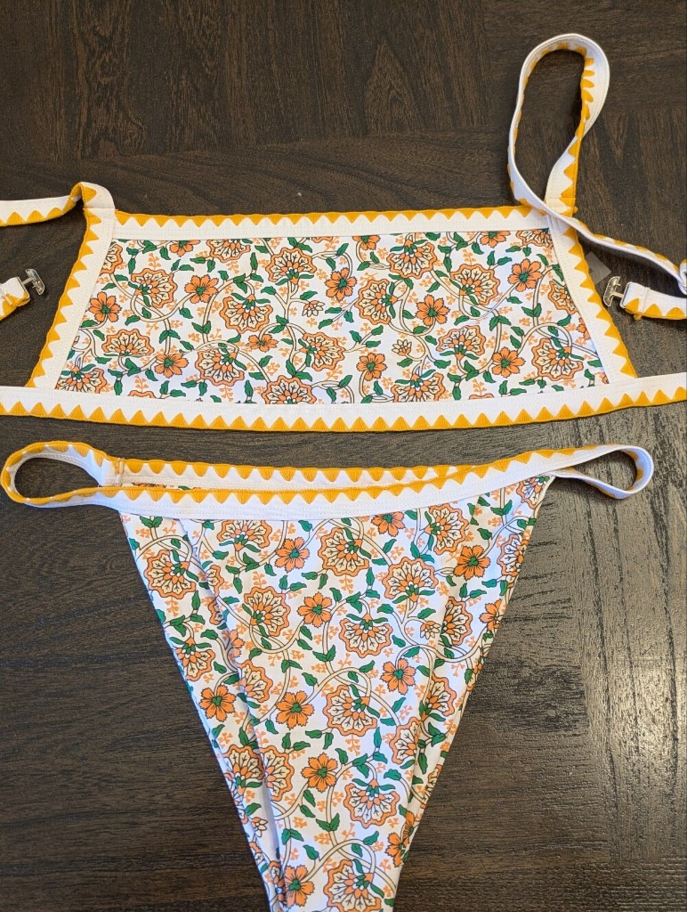 Flirty Floral Bikini Set - Yellow And White - Swimsuit - Size M - Summer Swim